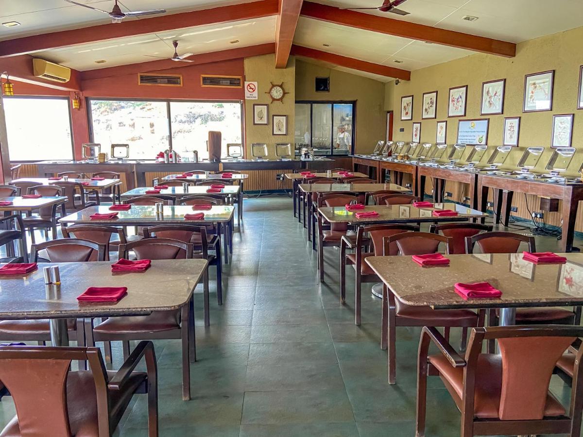 Upper Deck Resort - Stay And Relax At The Highest Peak Lonavala Ngoại thất bức ảnh