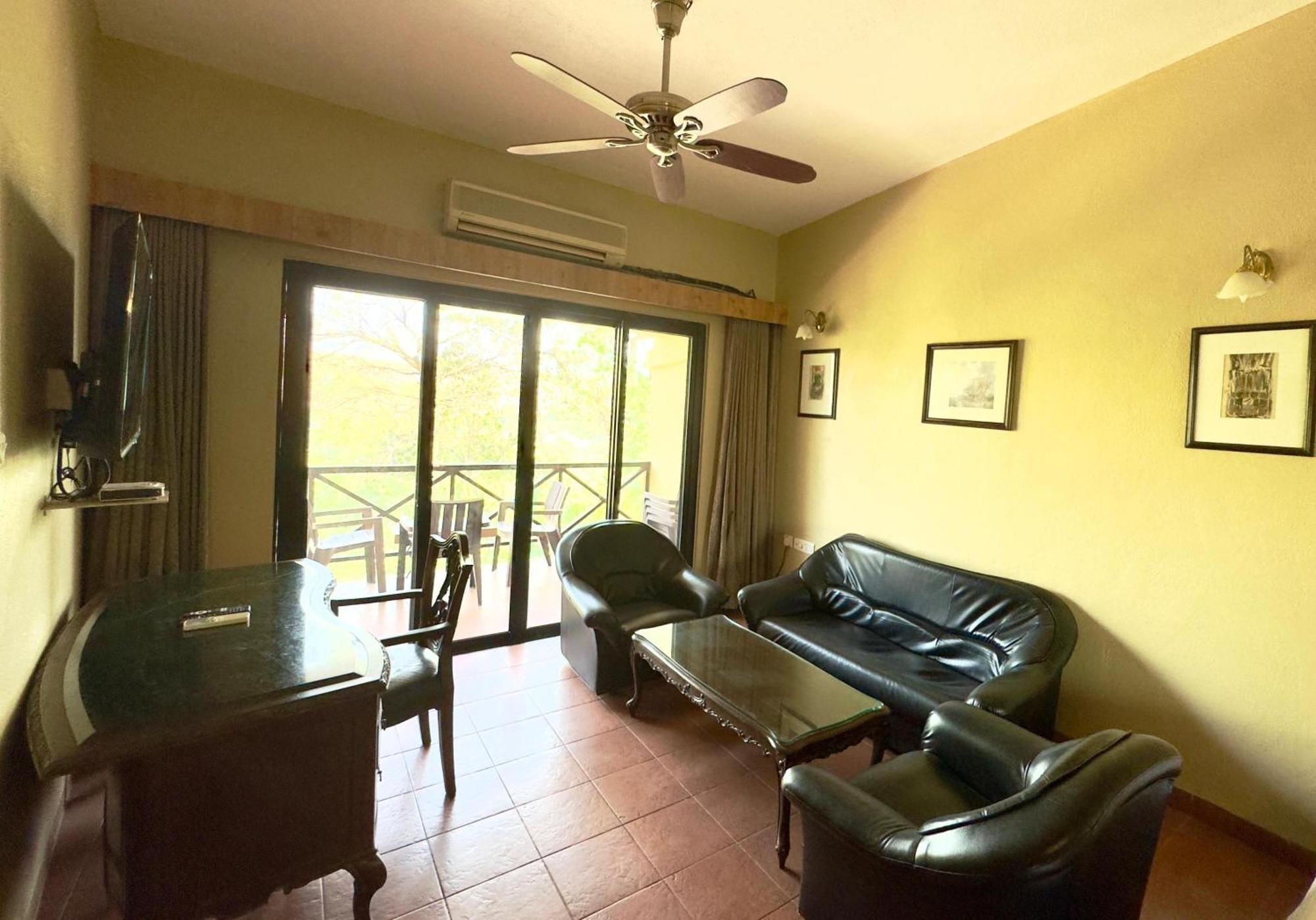 Upper Deck Resort - Stay And Relax At The Highest Peak Lonavala Ngoại thất bức ảnh