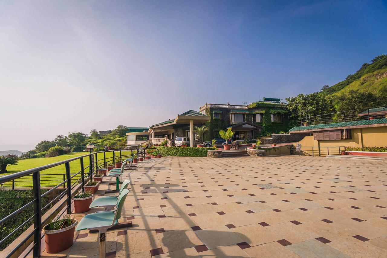 Upper Deck Resort - Stay And Relax At The Highest Peak Lonavala Ngoại thất bức ảnh