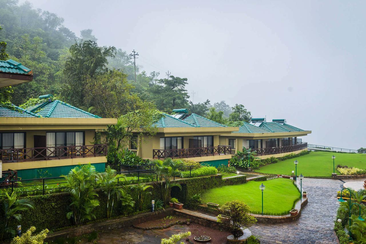 Upper Deck Resort - Stay And Relax At The Highest Peak Lonavala Ngoại thất bức ảnh